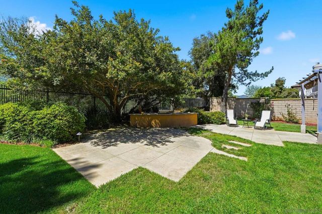 2449 Pine Valley Glen, Escondido, CA 92026
