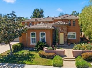 2449 Pine Valley Glen, Escondido, CA 92026