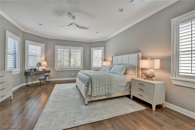 12766 Dundee LN, Naples, FL 34120