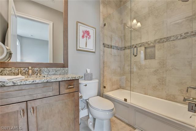 12766 Dundee LN, Naples, FL 34120