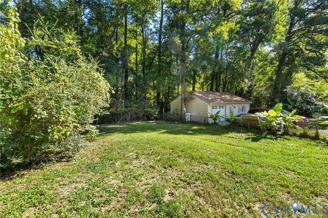 208 Algiers Dr, Richmond, VA 23150