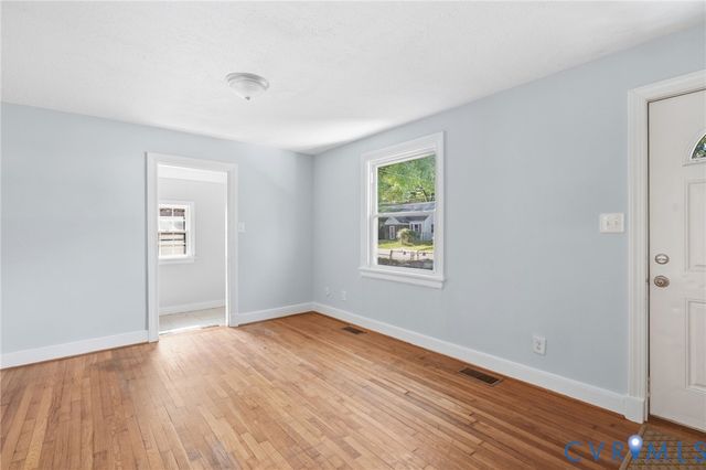 208 Algiers Dr, Richmond, VA 23150