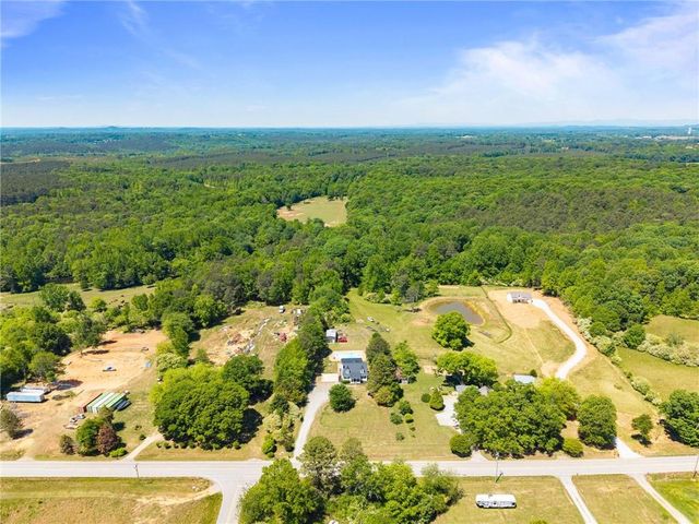 7501 Lula Road, Lula, GA 30554