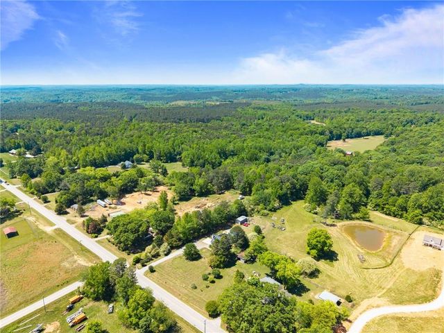 7501 Lula Road, Lula, GA 30554