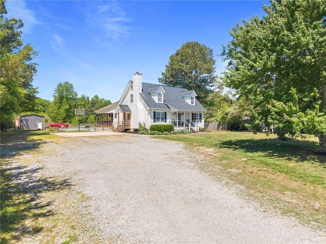 7501 Lula Road, Lula, GA 30554