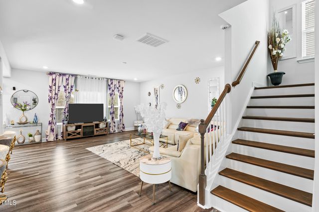 225 Seneca Shore Drive, Holly Springs, NC 27540