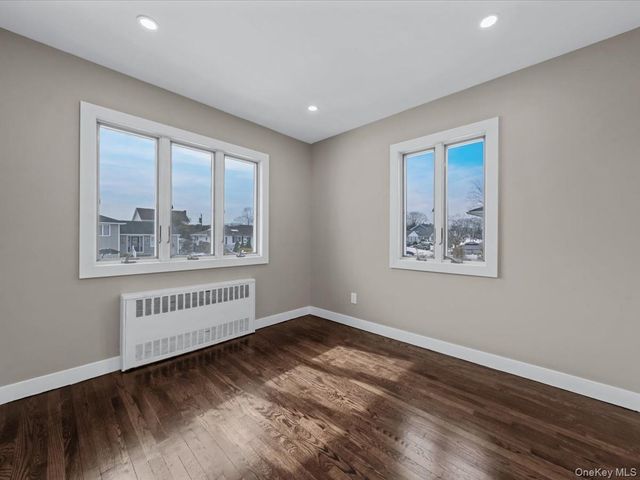 4057 Eve Drive, Seaford, NY 11783