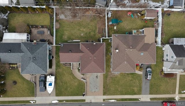 4057 Eve Drive, Seaford, NY 11783