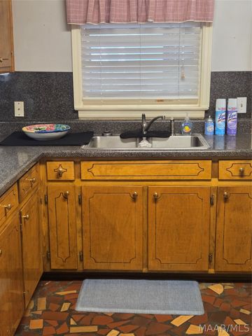 603 W PATTON Avenue, Montgomery, AL 36105