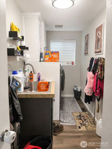 27712 147th Place SE, Kent, WA 98042