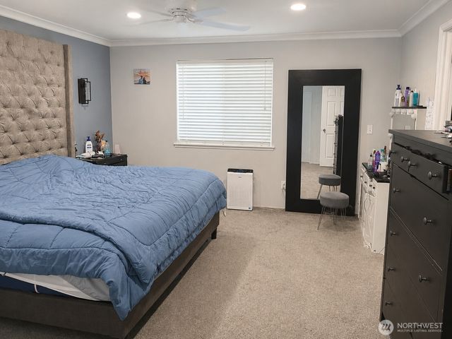 27712 147th Place SE, Kent, WA 98042