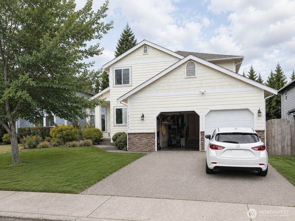 27712 147th Place SE, Kent, WA 98042