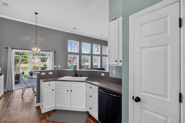 7312 Coopers Hawk Drive, Hanahan, SC 29410