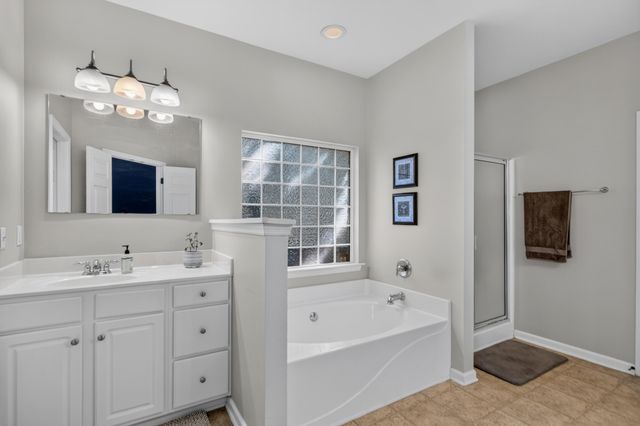 7312 Coopers Hawk Drive, Hanahan, SC 29410