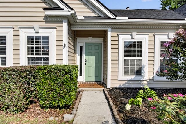 7312 Coopers Hawk Drive, Hanahan, SC 29410