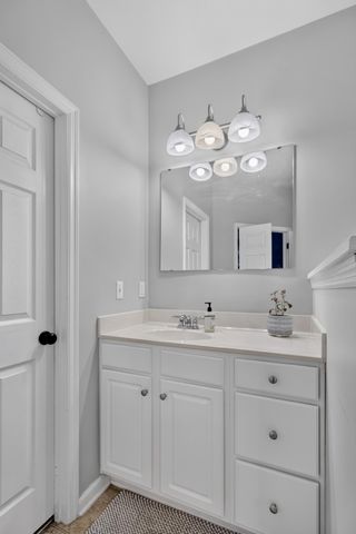 7312 Coopers Hawk Drive, Hanahan, SC 29410