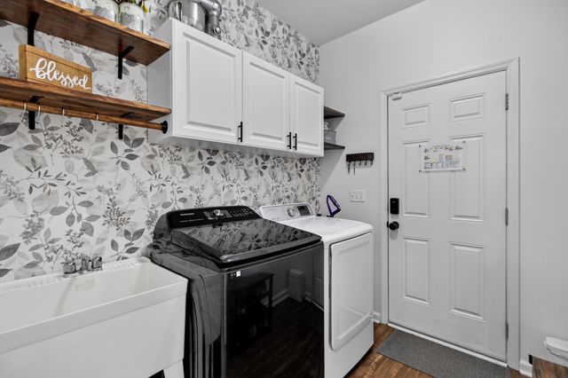7312 Coopers Hawk Drive, Hanahan, SC 29410