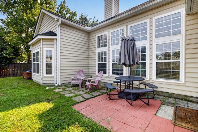 7312 Coopers Hawk Drive, Hanahan, SC 29410