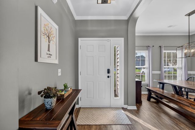 7312 Coopers Hawk Drive, Hanahan, SC 29410