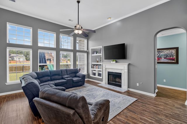 7312 Coopers Hawk Drive, Hanahan, SC 29410