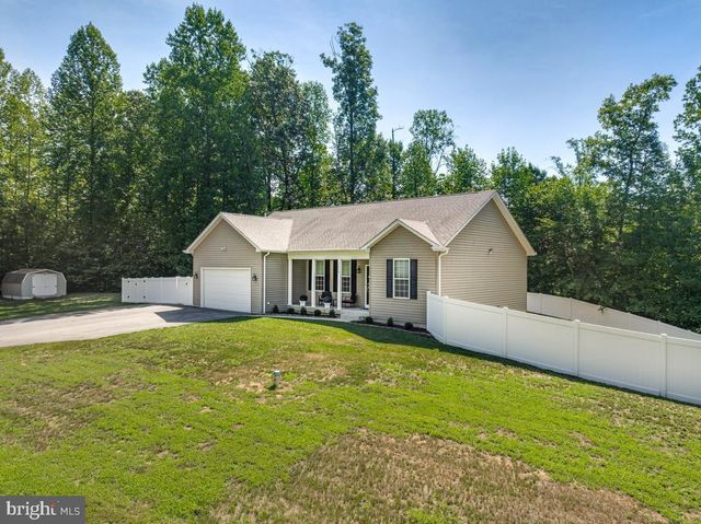 7098 QUICKTREE PL, Hughesville, MD 20637