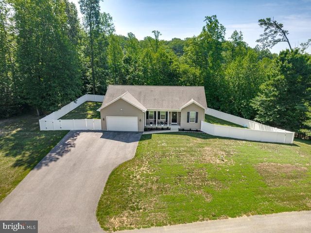 7098 QUICKTREE PL, Hughesville, MD 20637