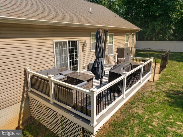 7098 QUICKTREE PL, Hughesville, MD 20637