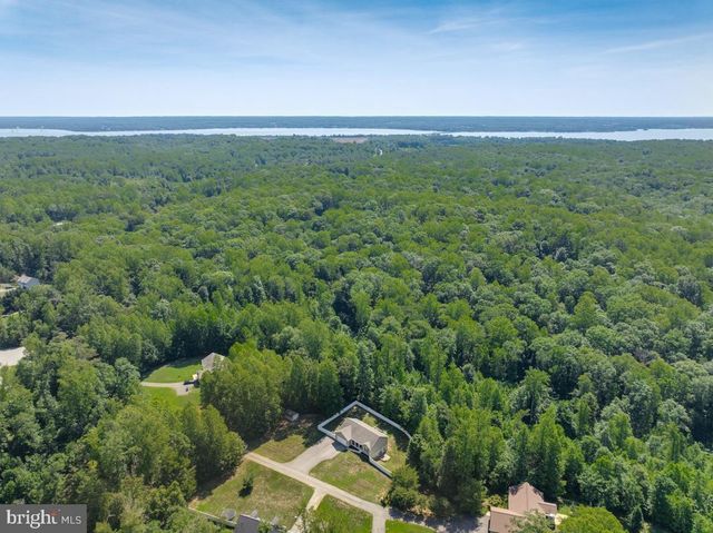 7098 QUICKTREE PL, Hughesville, MD 20637