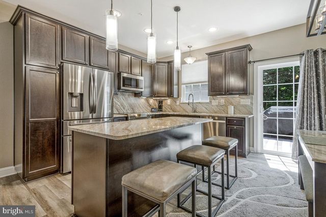 7098 QUICKTREE PL, Hughesville, MD 20637