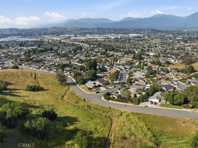 1287 Redwood View, Pomona, CA 91766