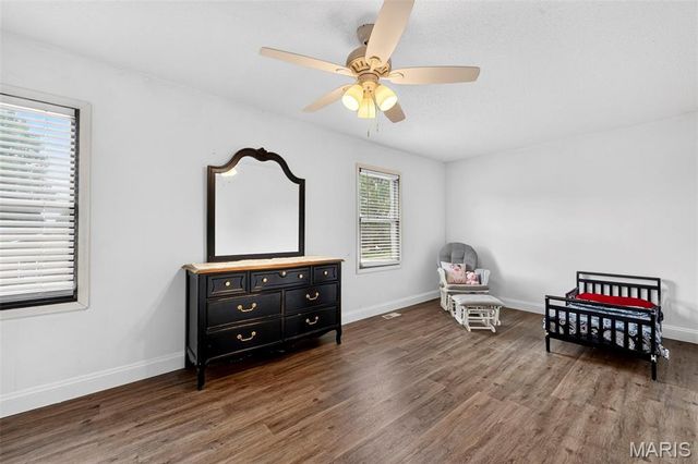 20 Sandalwood Court, St Charles, MO 63304