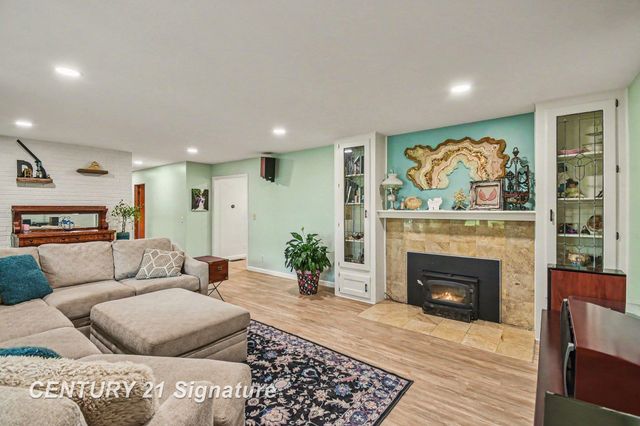 772 Midland Road, Bay City, MI 48706