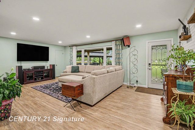 772 Midland Road, Bay City, MI 48706