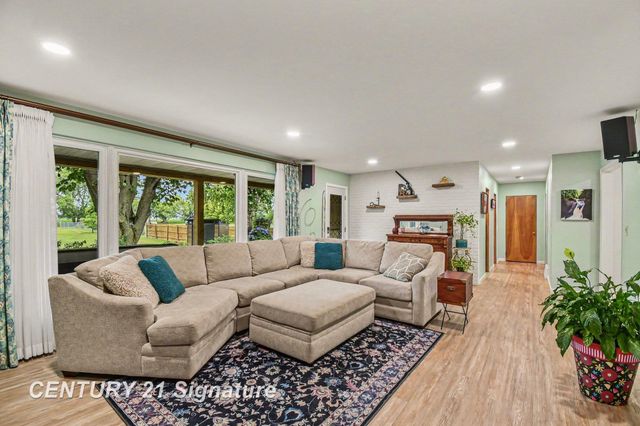 772 Midland Road, Bay City, MI 48706