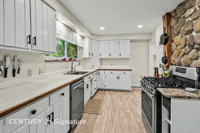772 Midland Road, Bay City, MI 48706