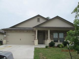 213 Yemen RD, Taylor, TX 76574