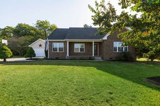 112 Eagles Nest Dr, Portland, TN 37148