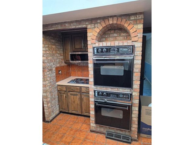 2713 S Paris Pl, Aurora, CO 80014