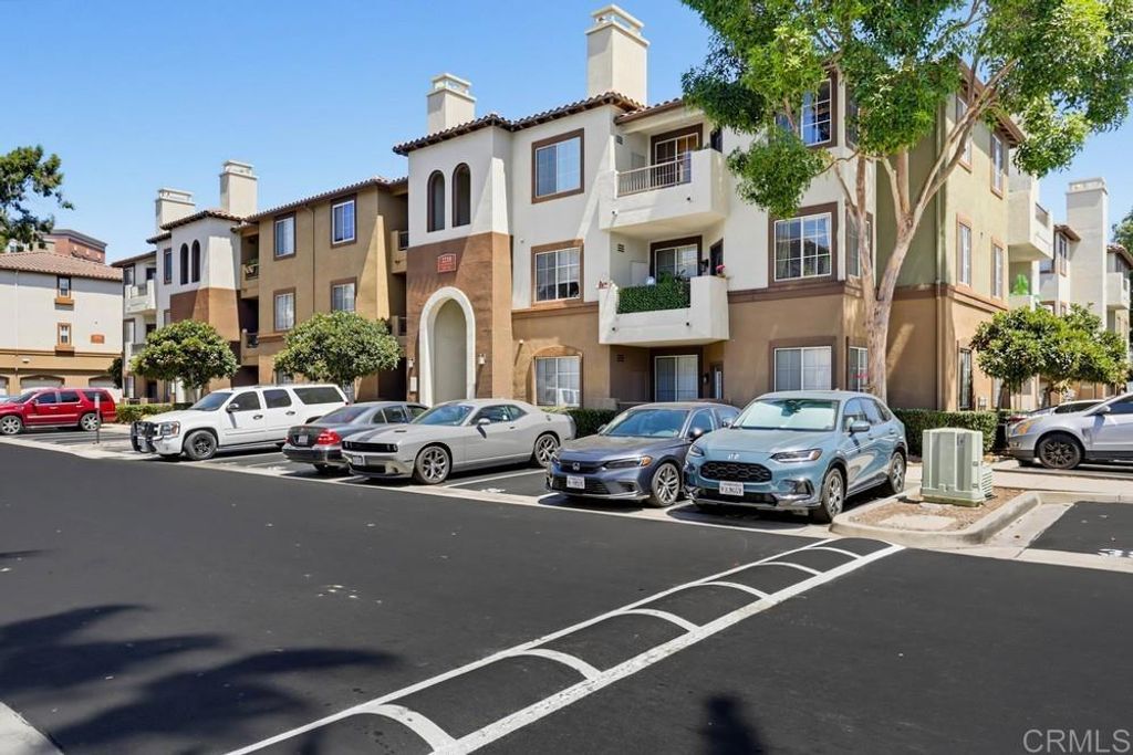 2218 Gill Village Way 203, San Diego, CA 92108 — photo 3