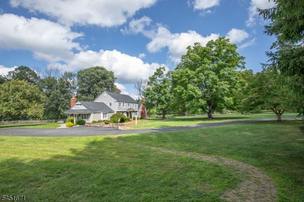 5 Scarlet Oak Rd, Tewksbury Twp., NJ 07830 — photo 4