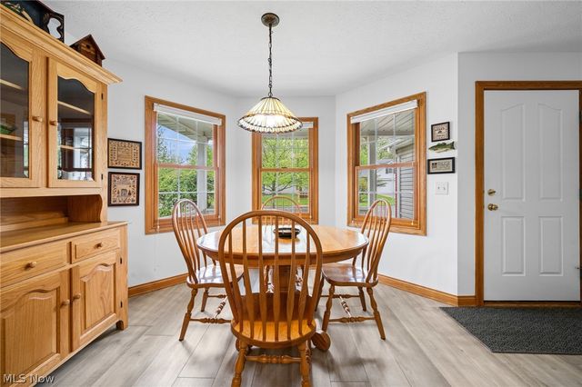 2495 Winesap Drive, Broadview Heights, OH 44147
