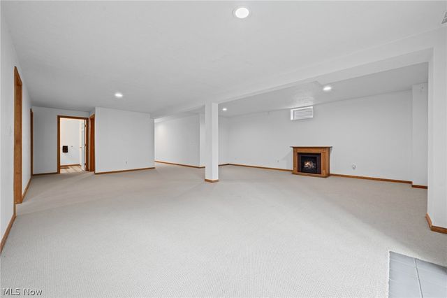 2495 Winesap Drive, Broadview Heights, OH 44147