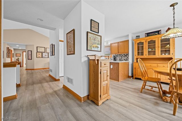 2495 Winesap Drive, Broadview Heights, OH 44147