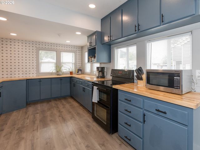 707 Se UNION St, Camas, WA 98607
