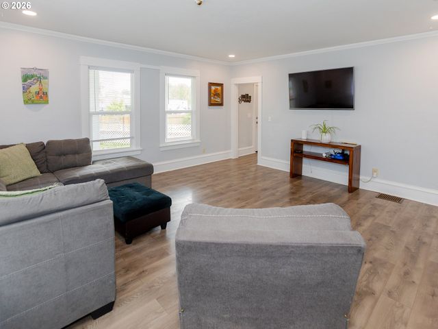 707 Se UNION St, Camas, WA 98607