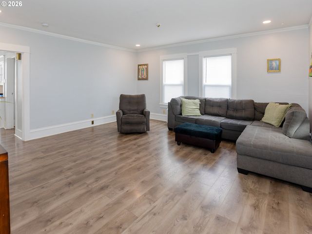 707 Se UNION St, Camas, WA 98607