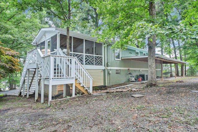 792 Highland Lake RD, Union Hall, VA 24176