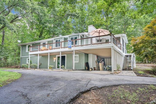 792 Highland Lake RD, Union Hall, VA 24176