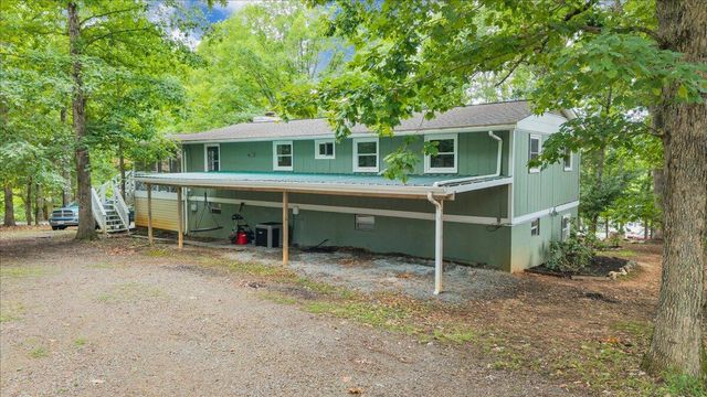 792 Highland Lake RD, Union Hall, VA 24176