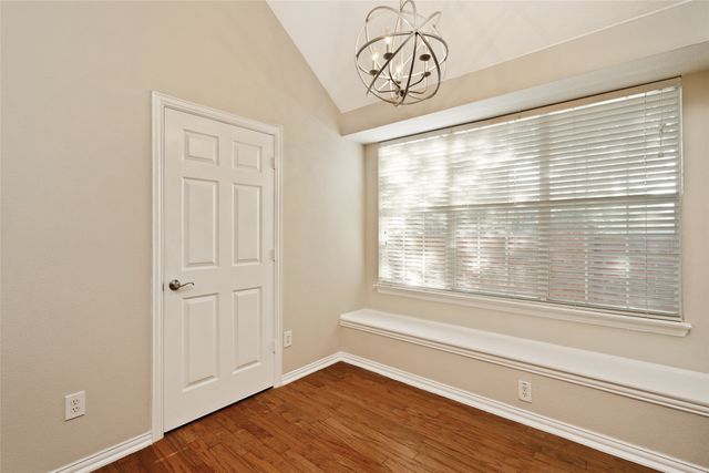 114 Midcrest Drive, Irving, TX 75063